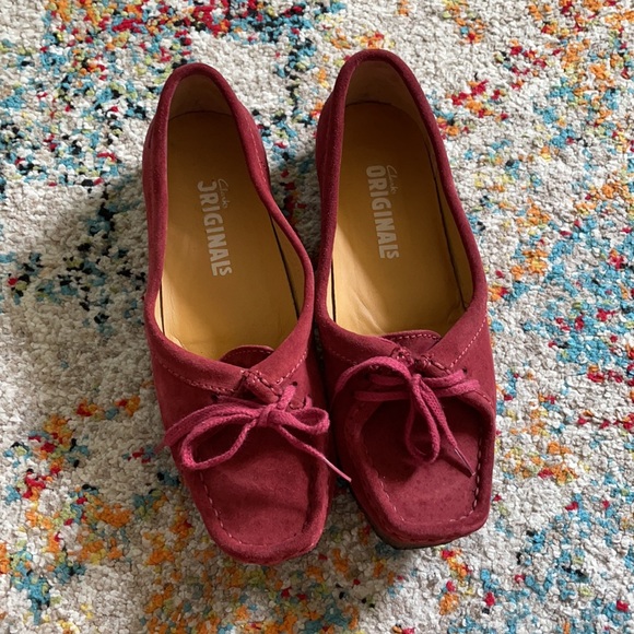 Clarks Shoes - Clarks Originals Wallabees size 8